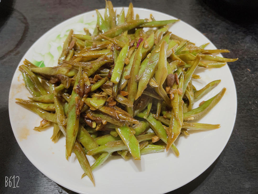酱爆豆角丝～比肉还好吃的家常菜