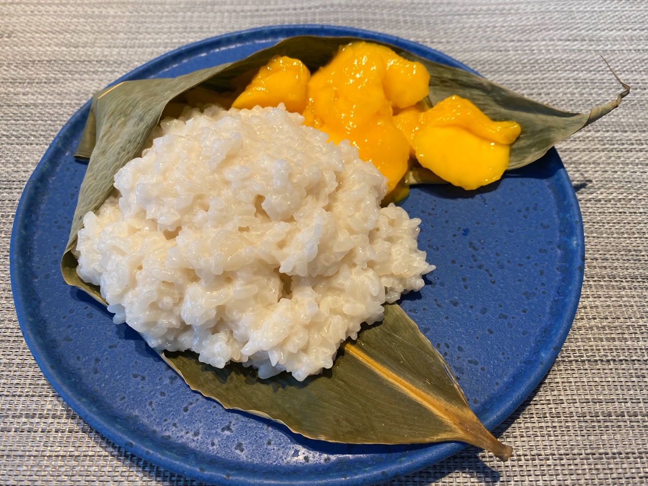红遍东南亚的椰香芒果糯米饭