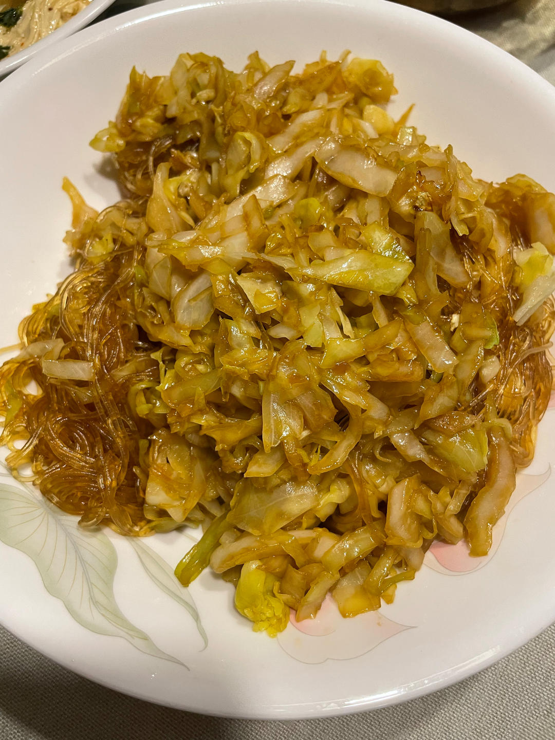 包菜炒粉丝
