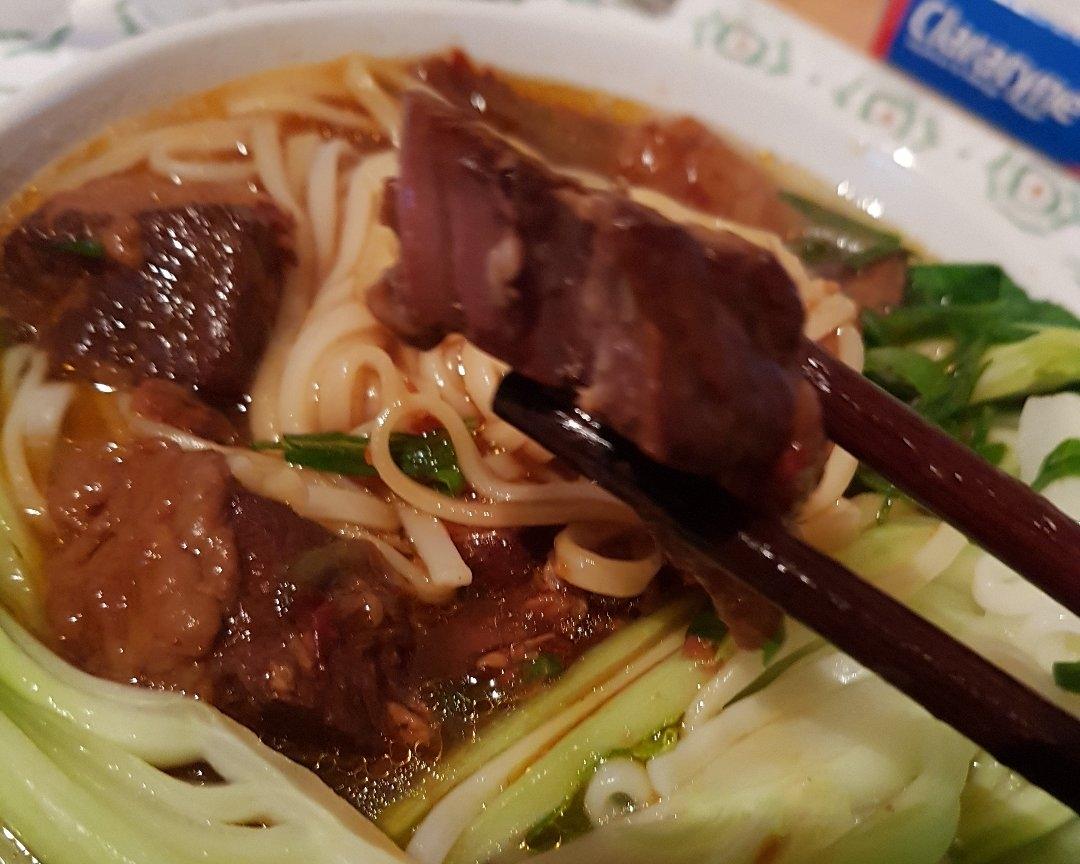 正宗台湾牛肉面