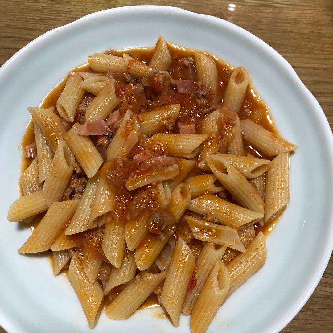 番茄肉酱通心粉/意面