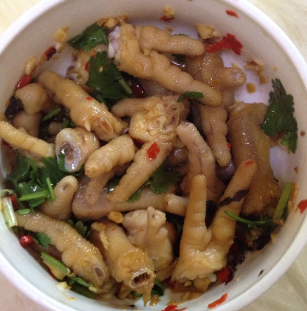 酸辣鸡爪