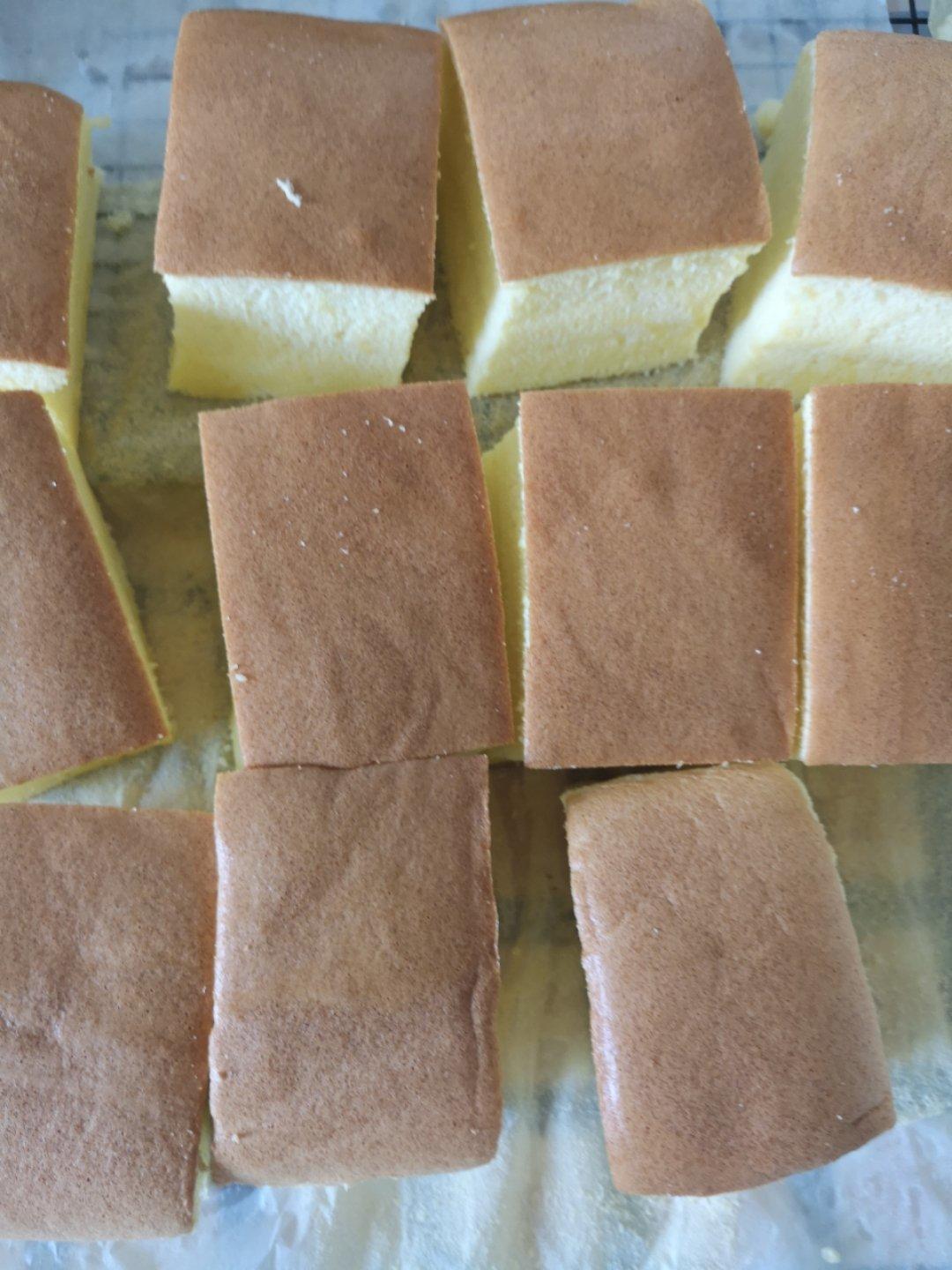 一大盘好吃过瘾的棉花蛋糕