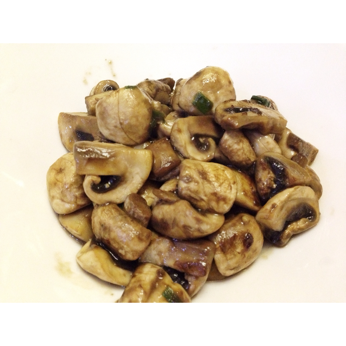 “鲜”美的简单快手菜——素炒鲜口蘑