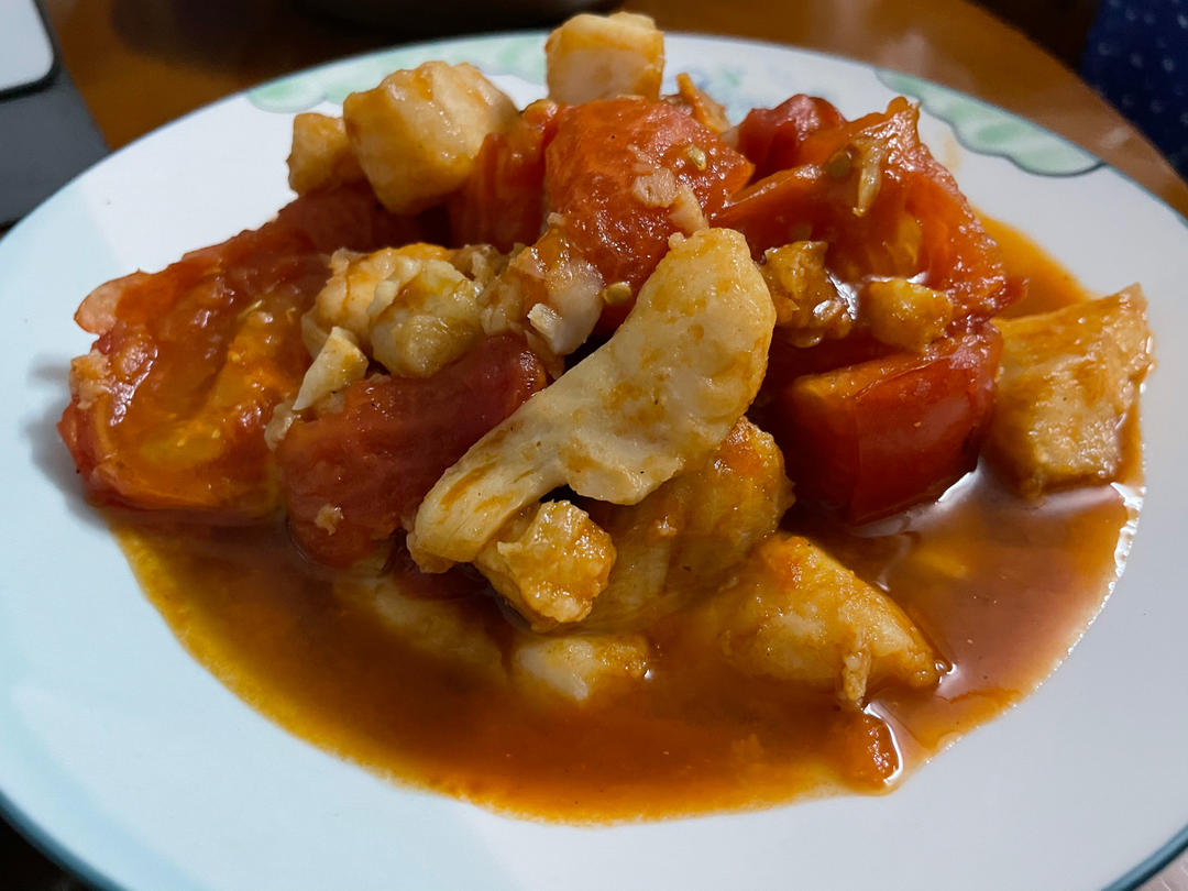 番茄鱼巴沙鱼（也可以用番茄龙利鱼），番茄酱汁超浓郁，营养又下饭！