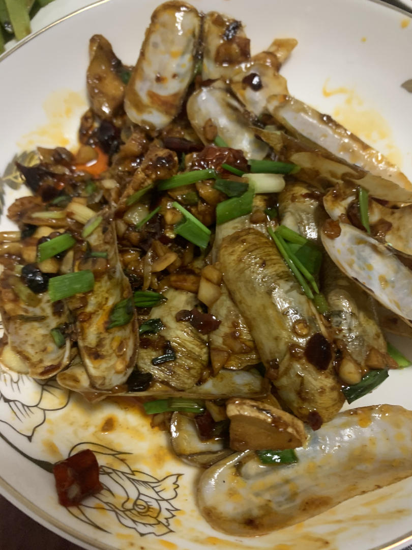 巨好吃---蒜蓉蛏子肉