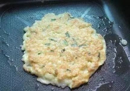 美味剩米饭早餐的做法