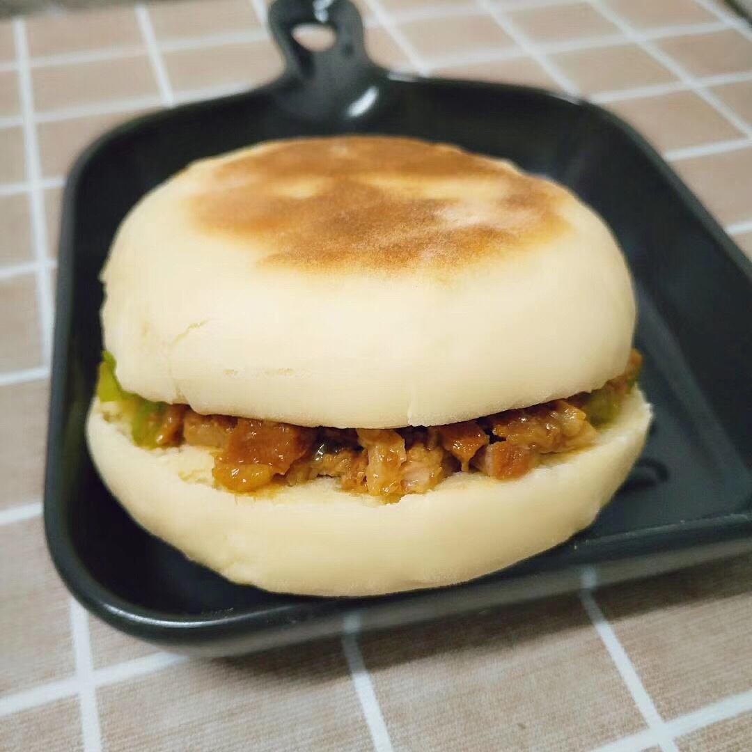 肉夹馍(白吉馍的制作)