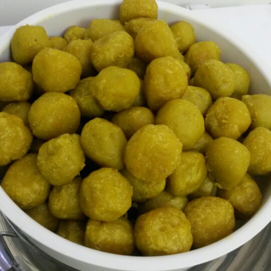 妈妈教炸的红薯丸子