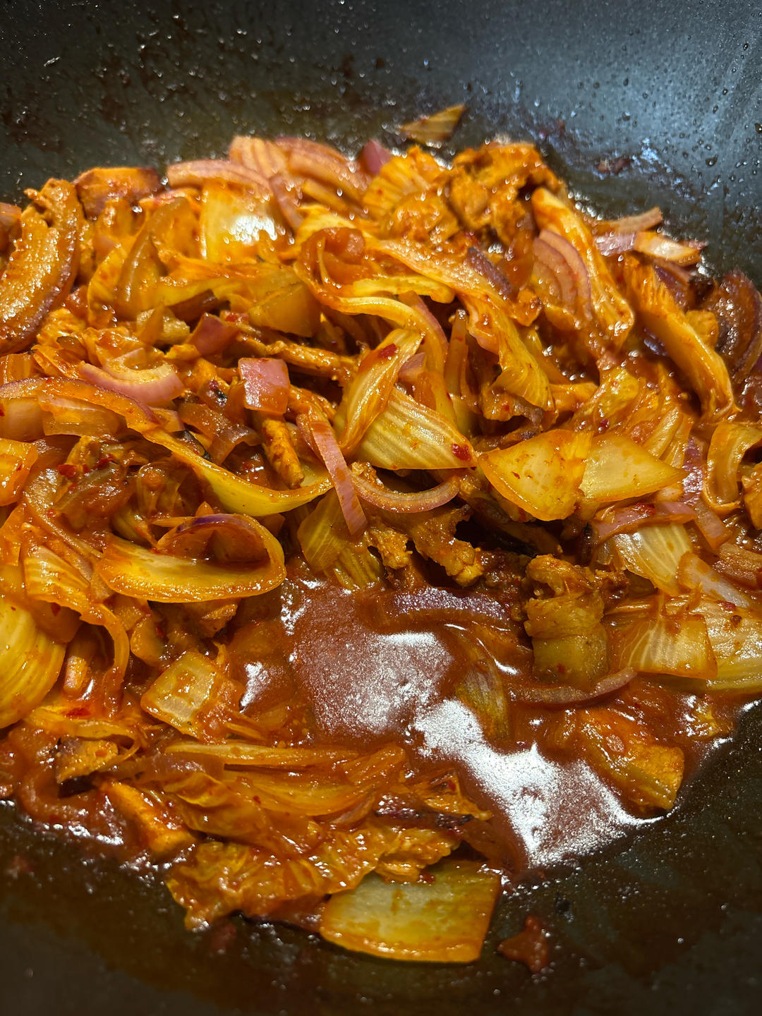 辣白菜炒五花肉