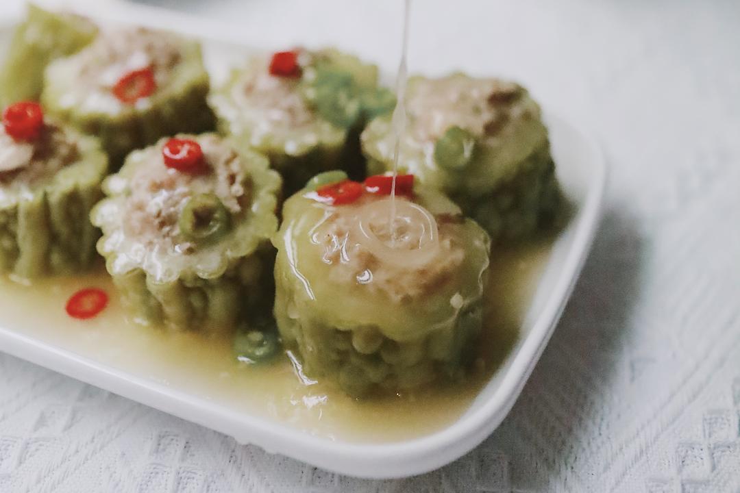 苦瓜酿肉【9月北鼎蒸炖锅食谱】的做法