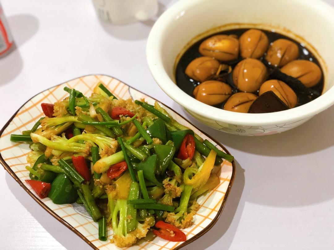 好吃Q弹的全料卤蛋