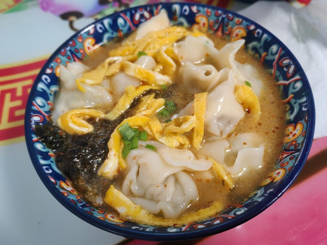 鸡汤馄饨（附鸡汤做法）