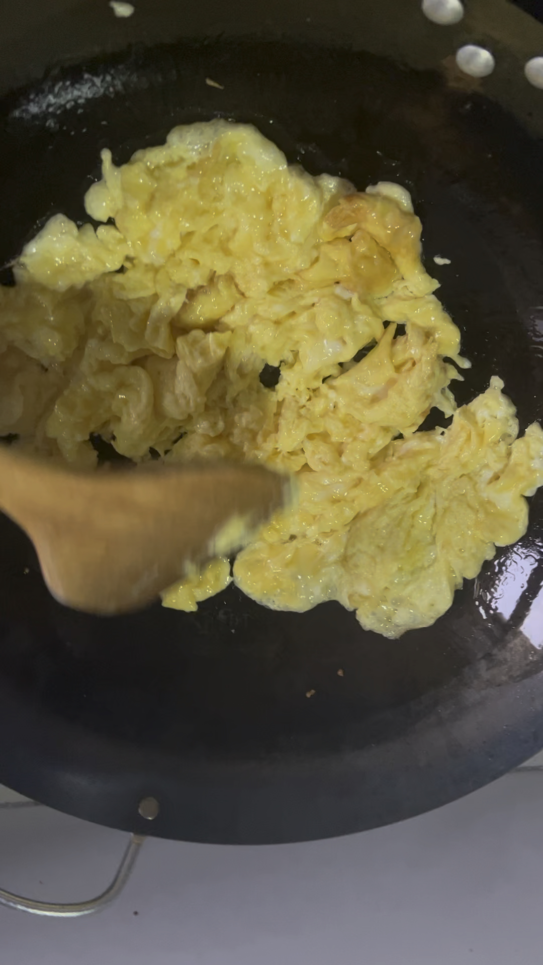 韭菜鸡蛋粉条馅包子的做法 步骤3