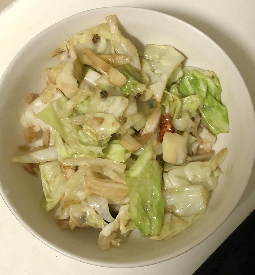 厨师长教你：“手撕包菜”的家常做法,简单又不失美味