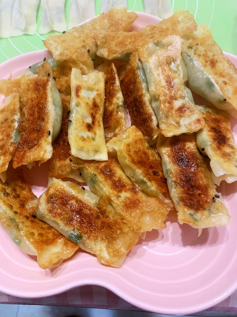 锅贴（馄饨皮版）