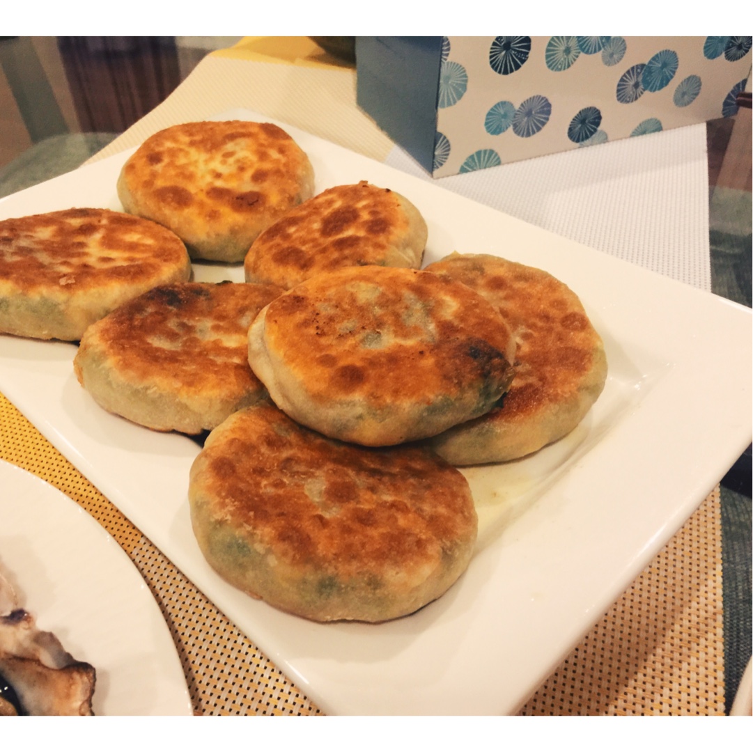 韭菜鸡蛋馅饼