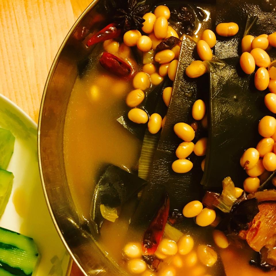 黄豆炖海带