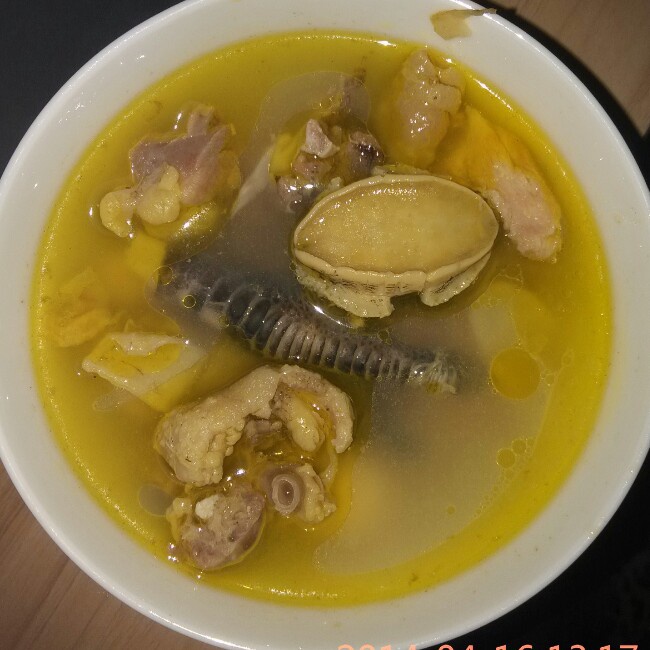 婷婷小吃货做的花期参鲍鱼煲鸡汤