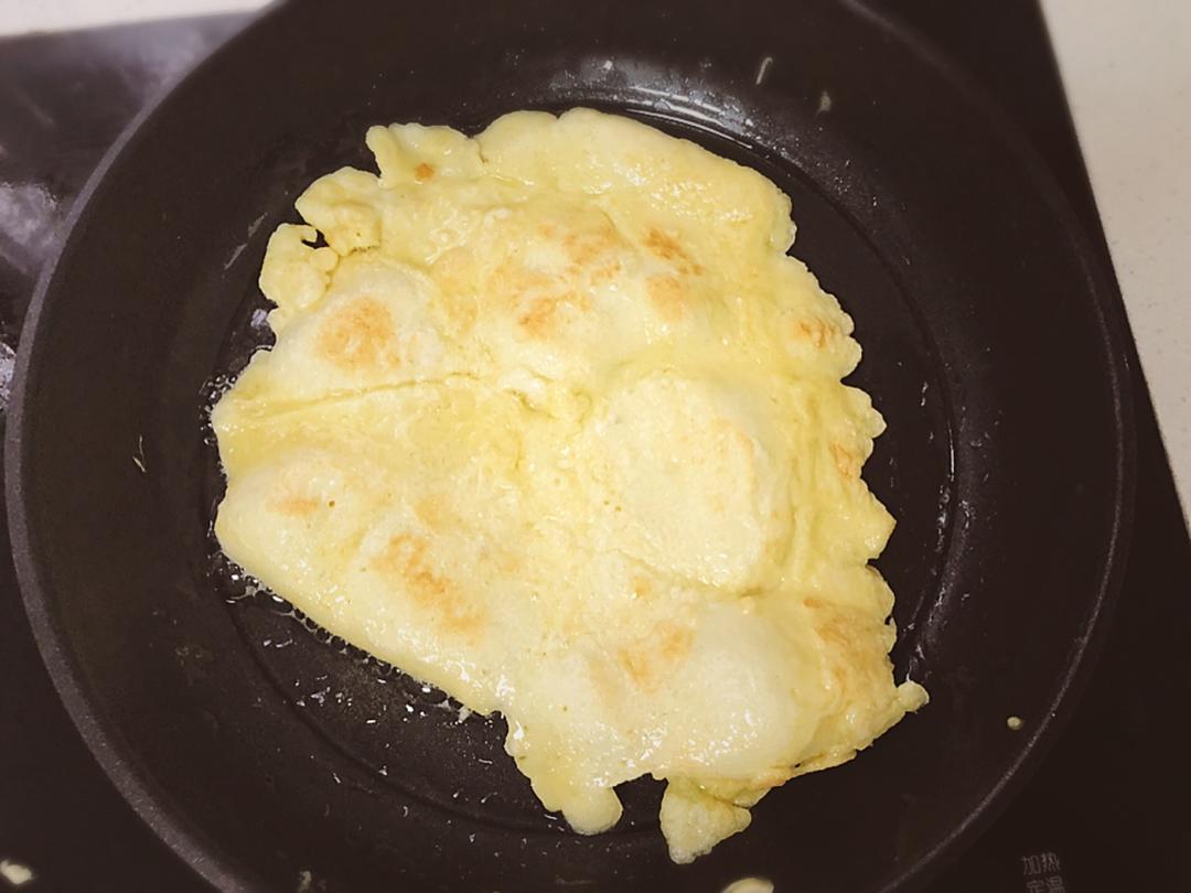 鸡蛋甜摊饼