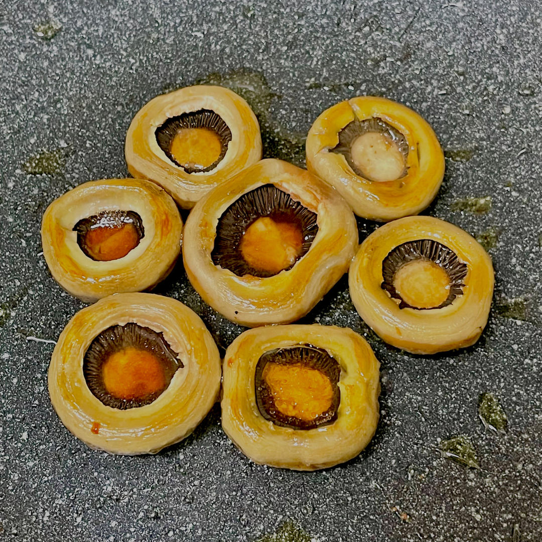 保留最原始鲜味儿的煎口蘑