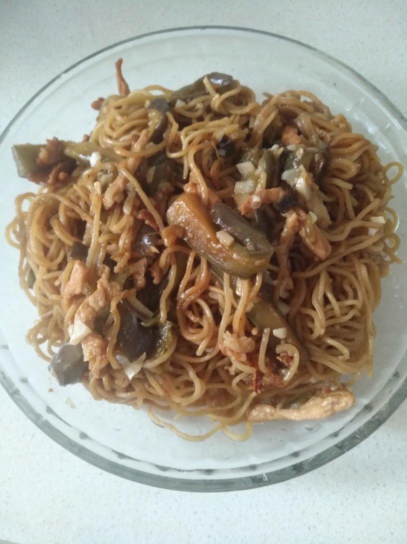 茄子焖面