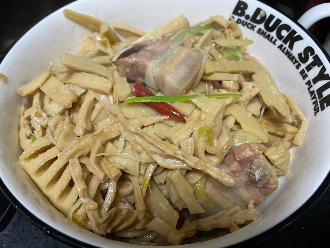 咸肉笋干烧黄瓜