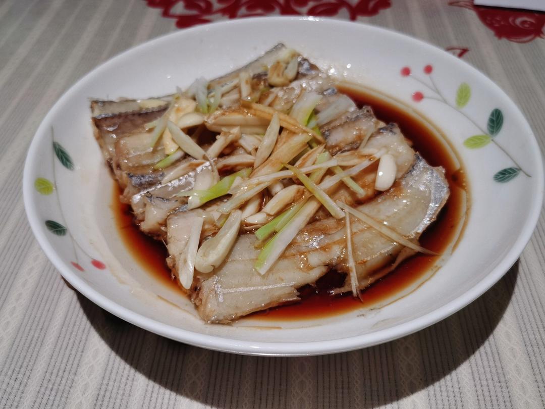 不煎不炸好吃健康的＃清蒸带鱼