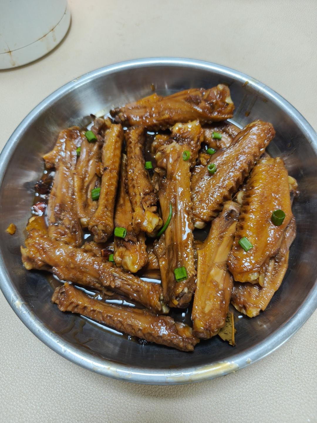 美味鸭翅膀