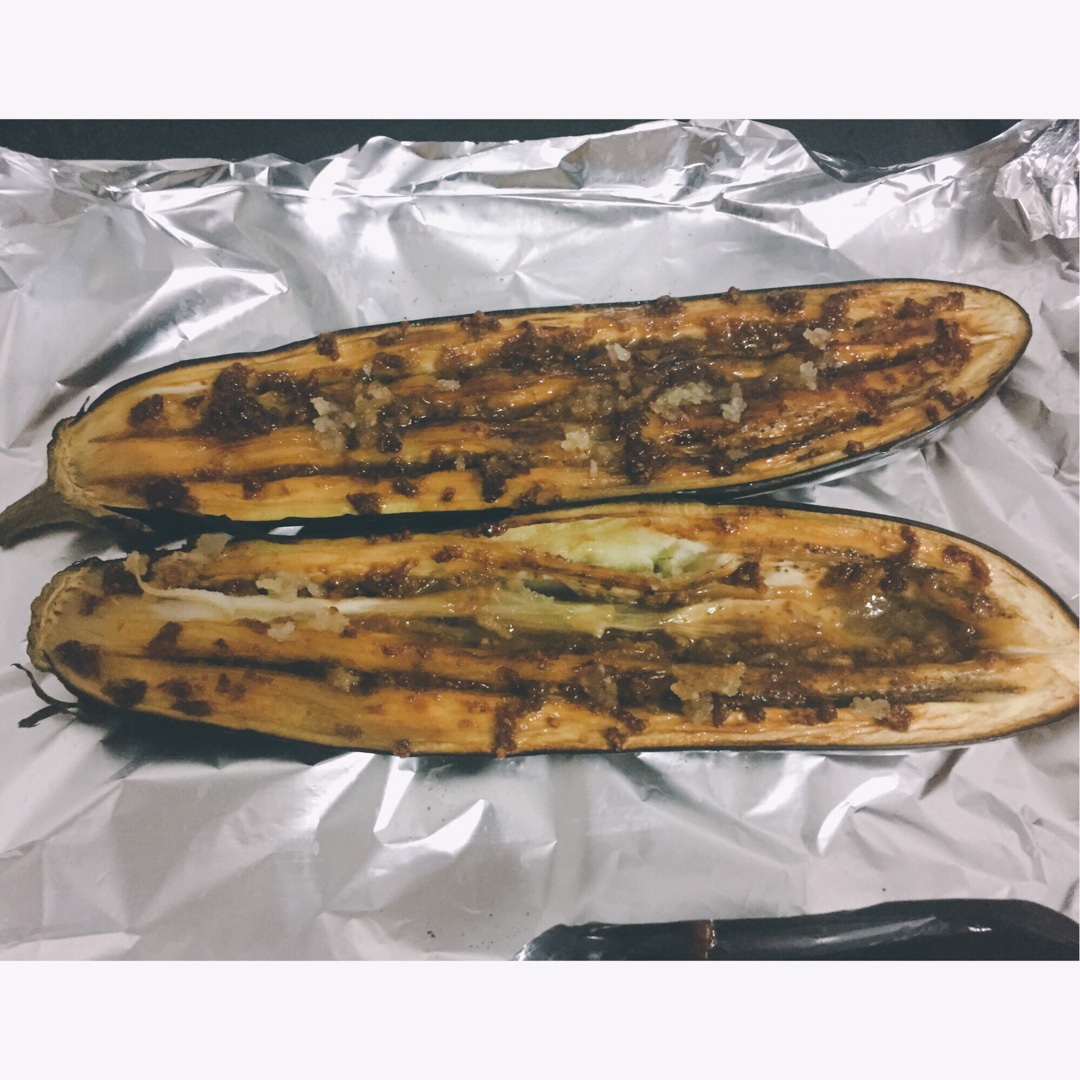烤箱菜走起--蒜蓉烤茄子