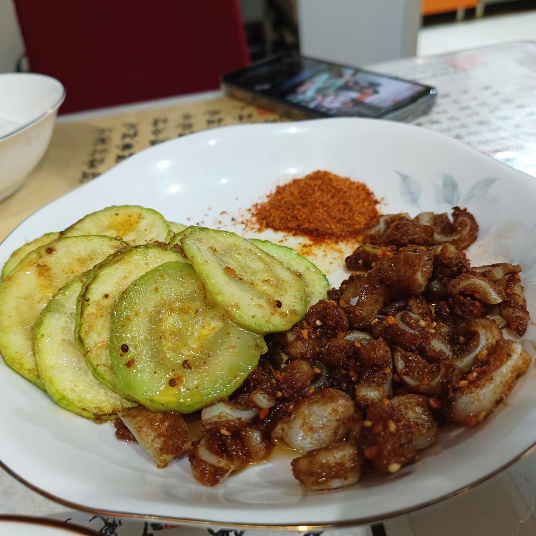 好吃哭了的黄油版烤西葫芦（小瓜）_烤箱版