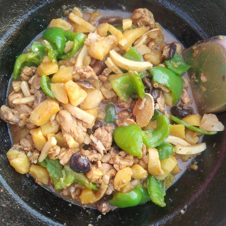 红烧土豆炖鸡块（鸡腿）