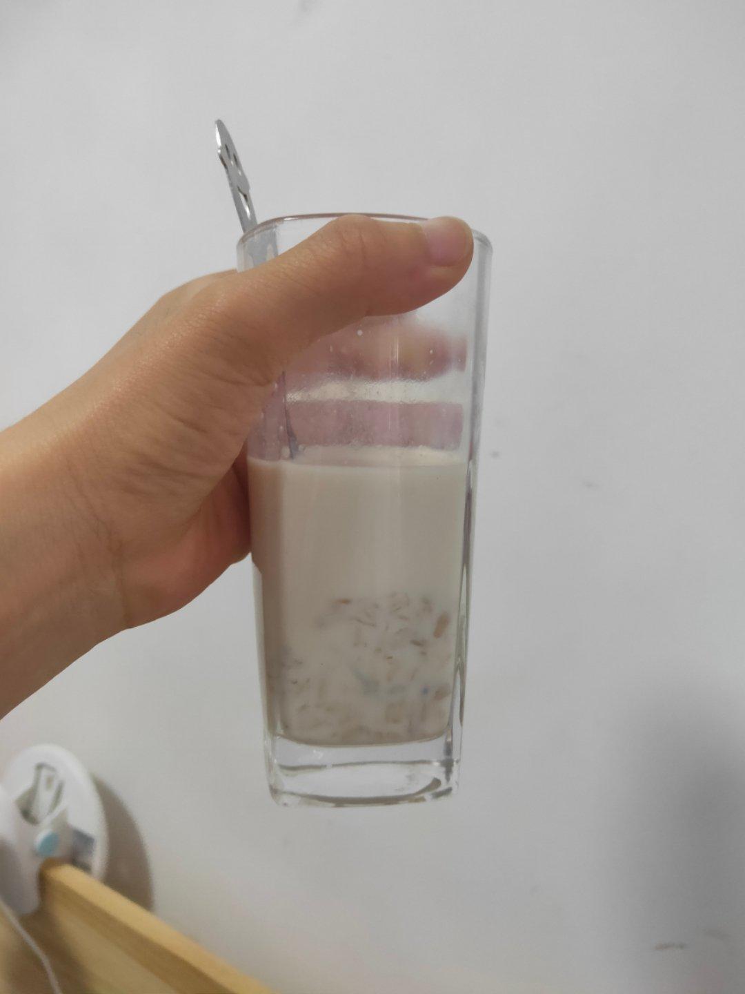 basic overnight oats 时下最流行的营养健康冷藏式隔夜免煮燕麦基本款