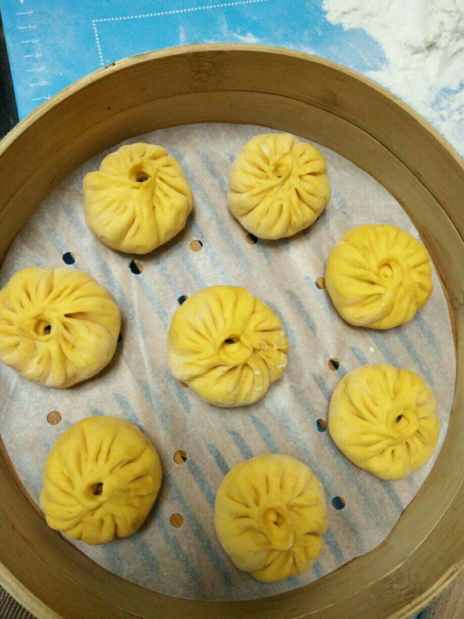 五花肉萝卜干包子