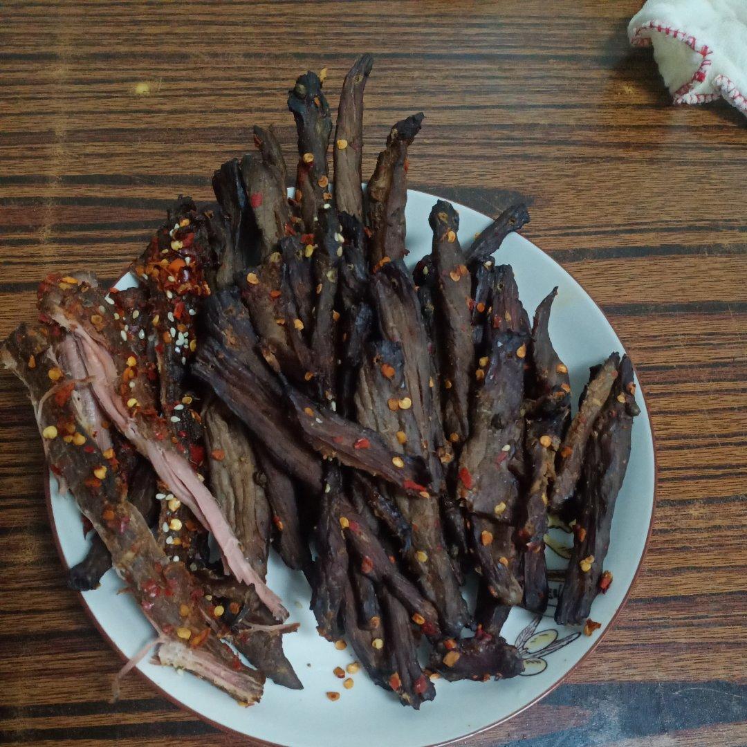 越吃越上瘾的香辣猪肉干