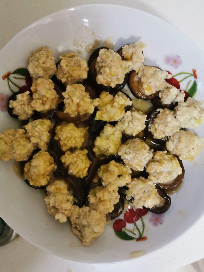 豆腐肉末酿香菇