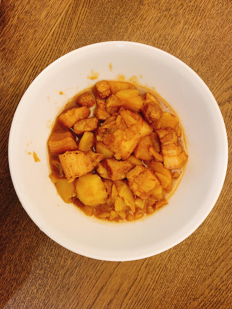红烧肉炖土豆