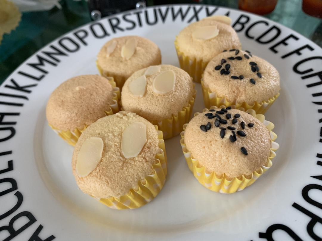 迷你芝麻小蛋糕