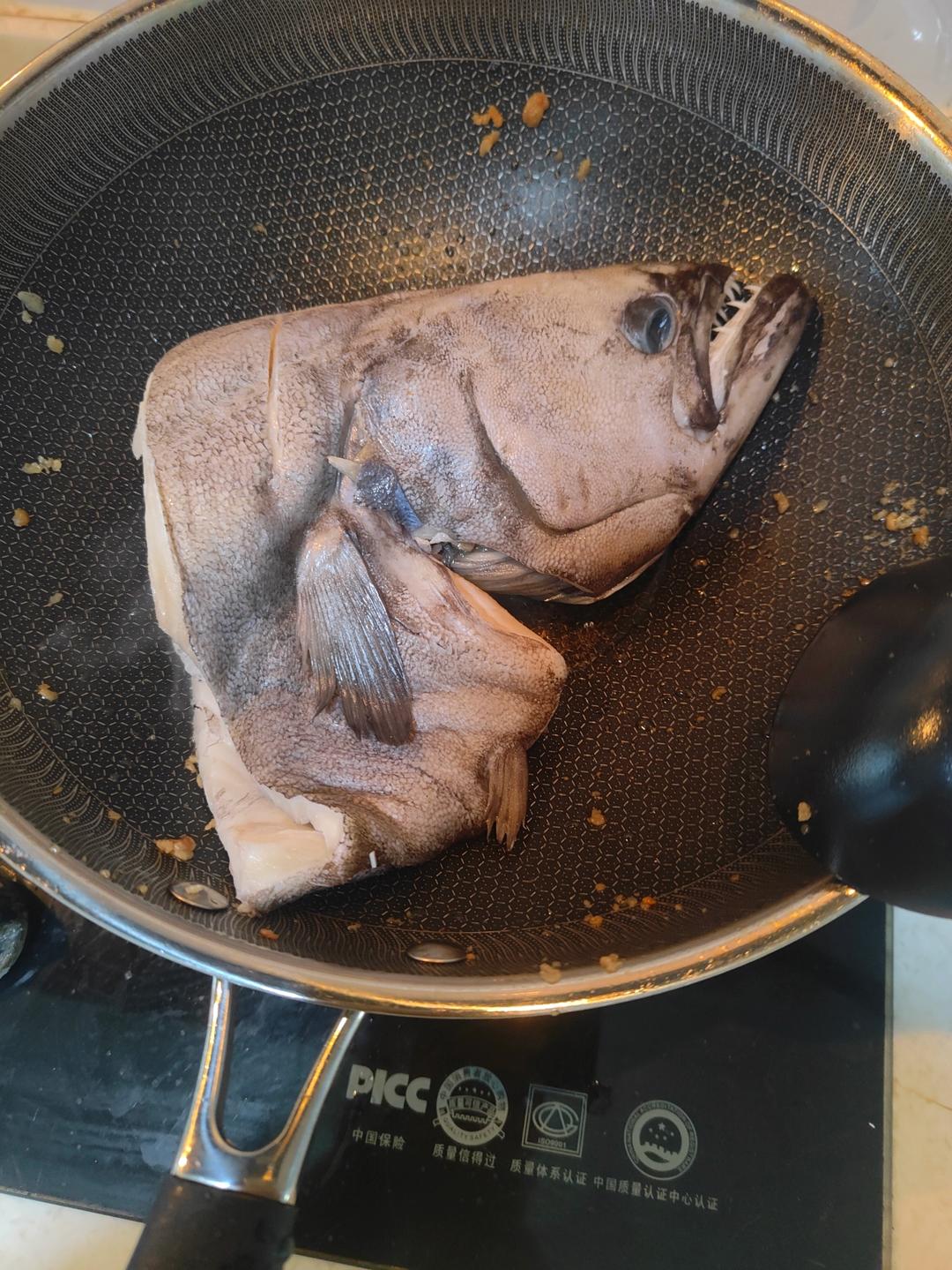 红烧蝶鱼头
