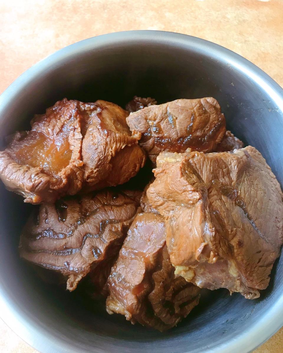 卤牛肉
