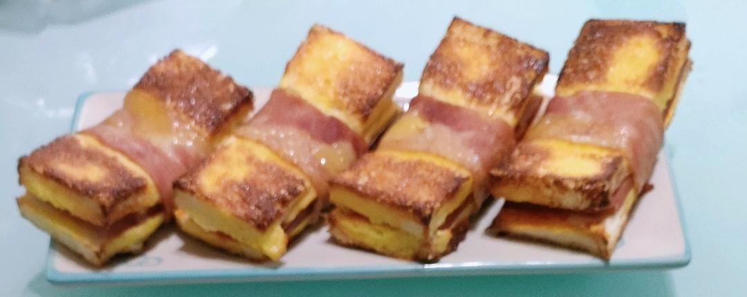 芝士培根吐司卷
