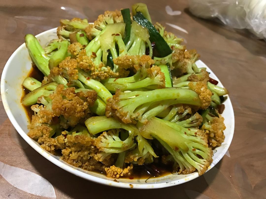 很“浪费”米饭的家常菜之一-------干锅菜花