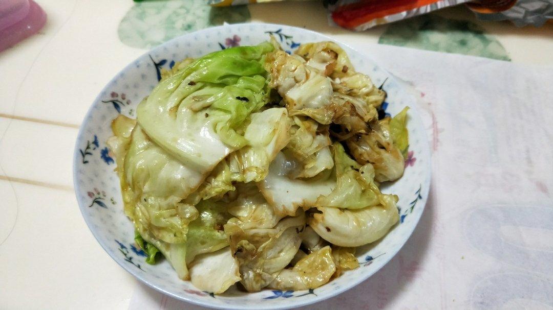 阿婆手撕包菜
