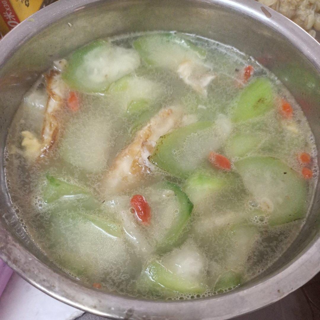 鲜掉眉❗️❗️好喝到哭的丝瓜煎蛋汤