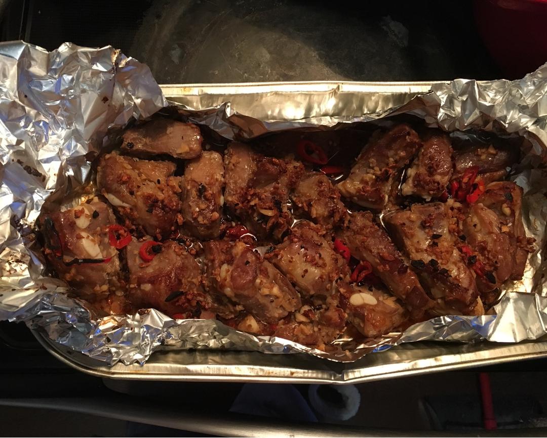 香到骨头里的蒜香排骨（烤箱）