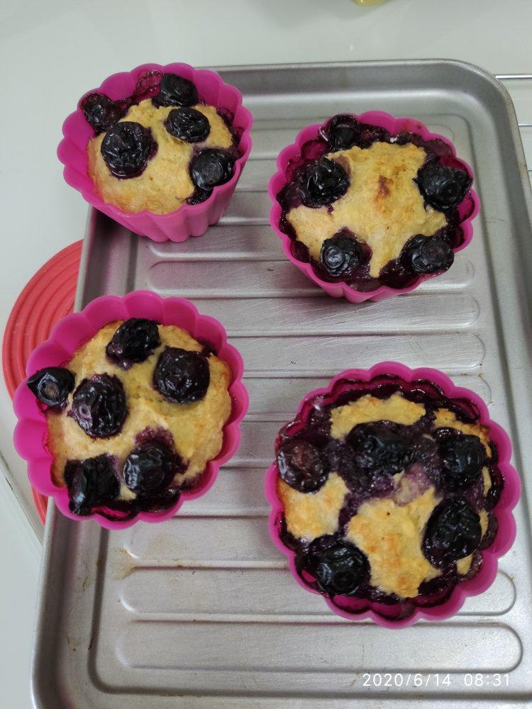 5分钟快手减脂早餐| 香蕉牛奶烤燕麦