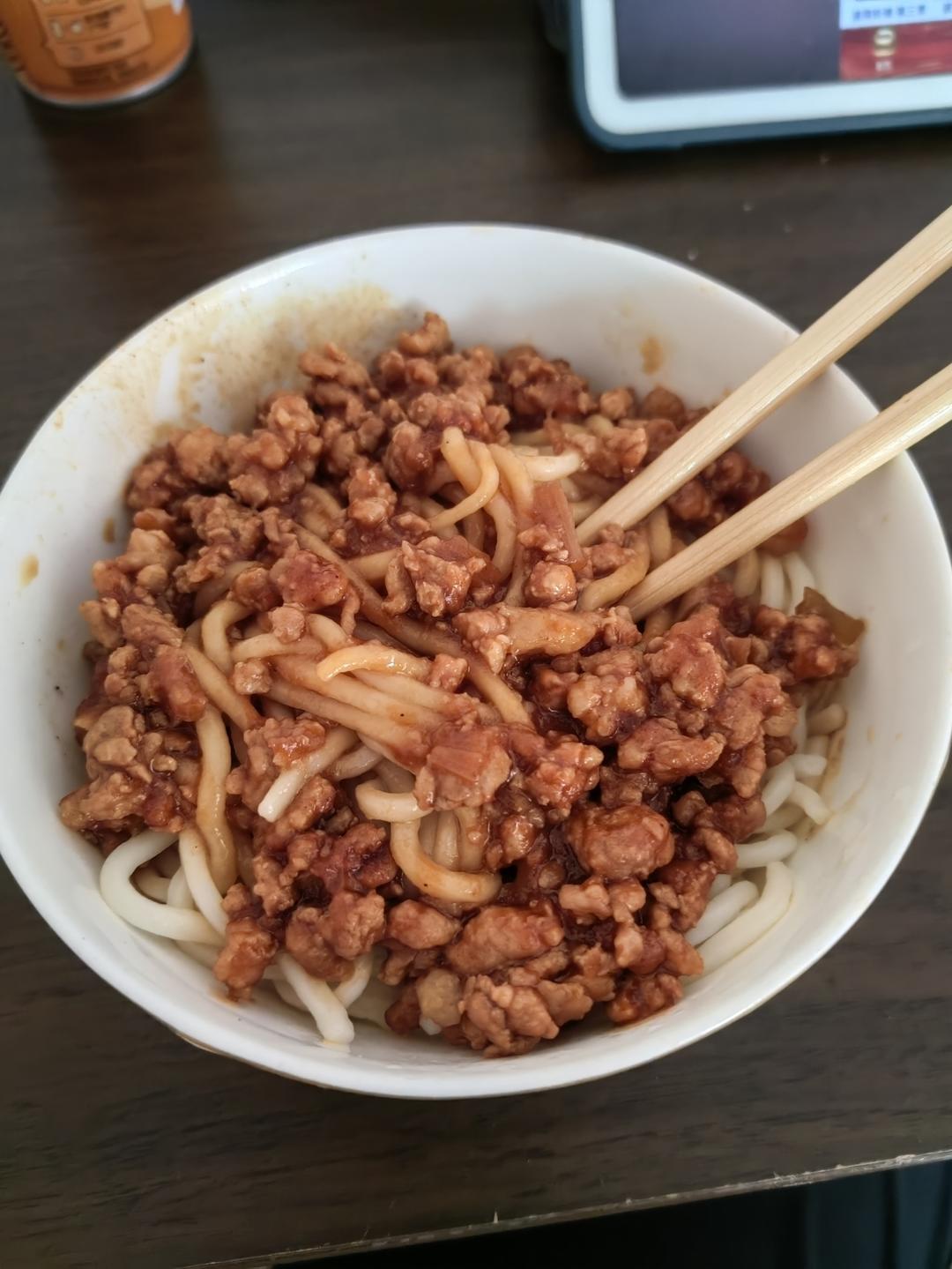 番茄肉末拌面