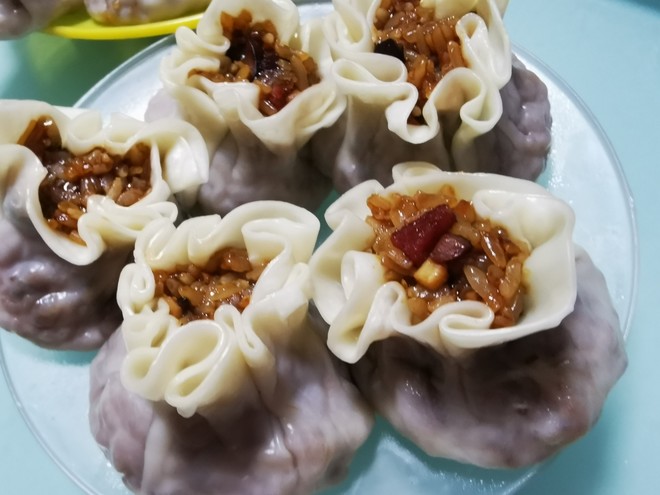 笋丁腊肠烧卖的做法步骤图 怎么做好吃 快乐河豚 下厨房 笋丁腊肠烧卖的做法步骤图 怎么做好吃 快乐河豚 下厨房