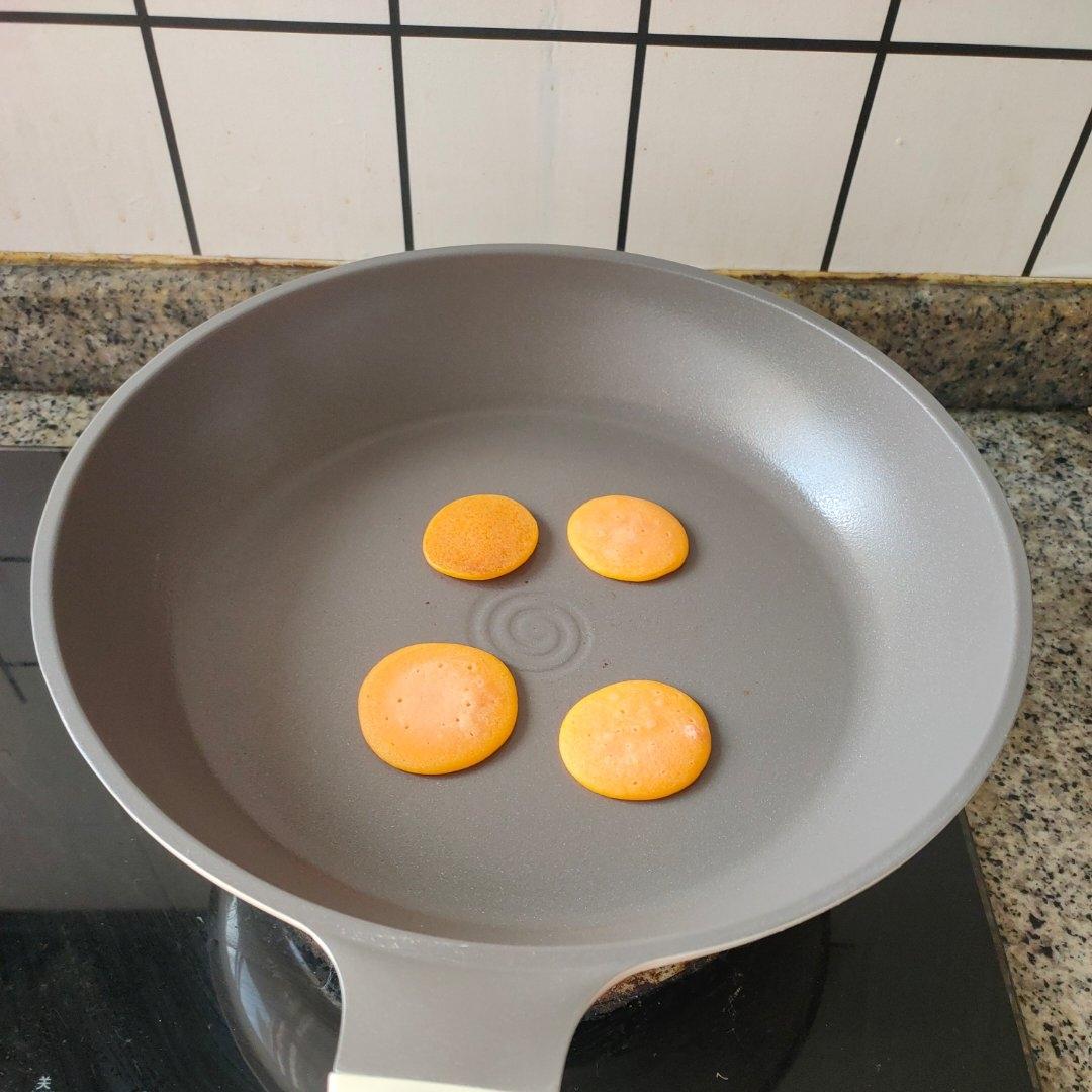 蔬菜松饼(9+宝宝辅食)