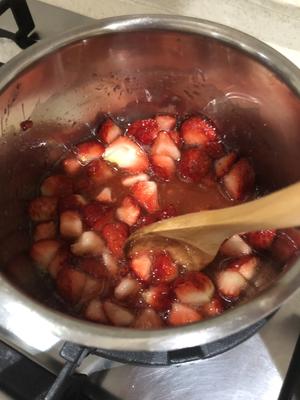 健康草莓酱（面包绝配）的做法 步骤2